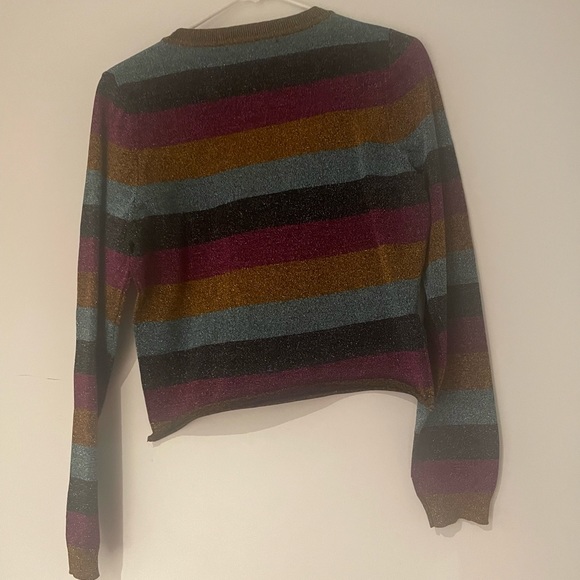 Beautiful striped sweater - Picture 2 of 3